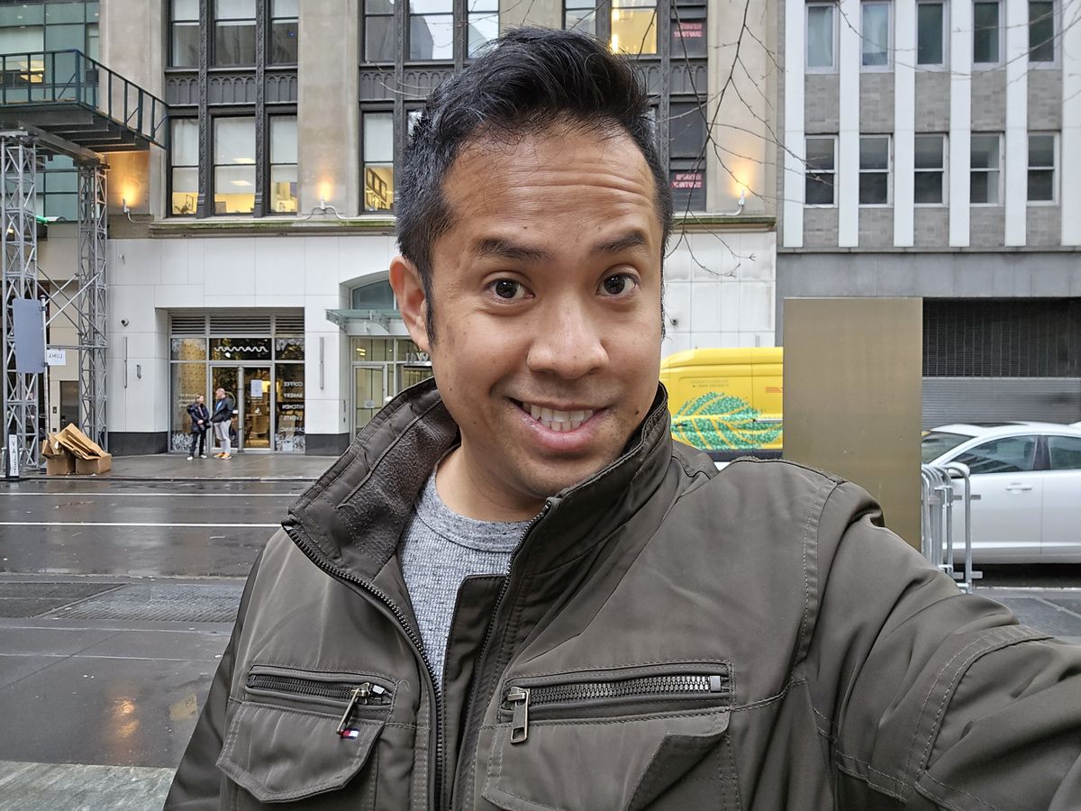 Samsung Galaxy S24 Ultra selfie.