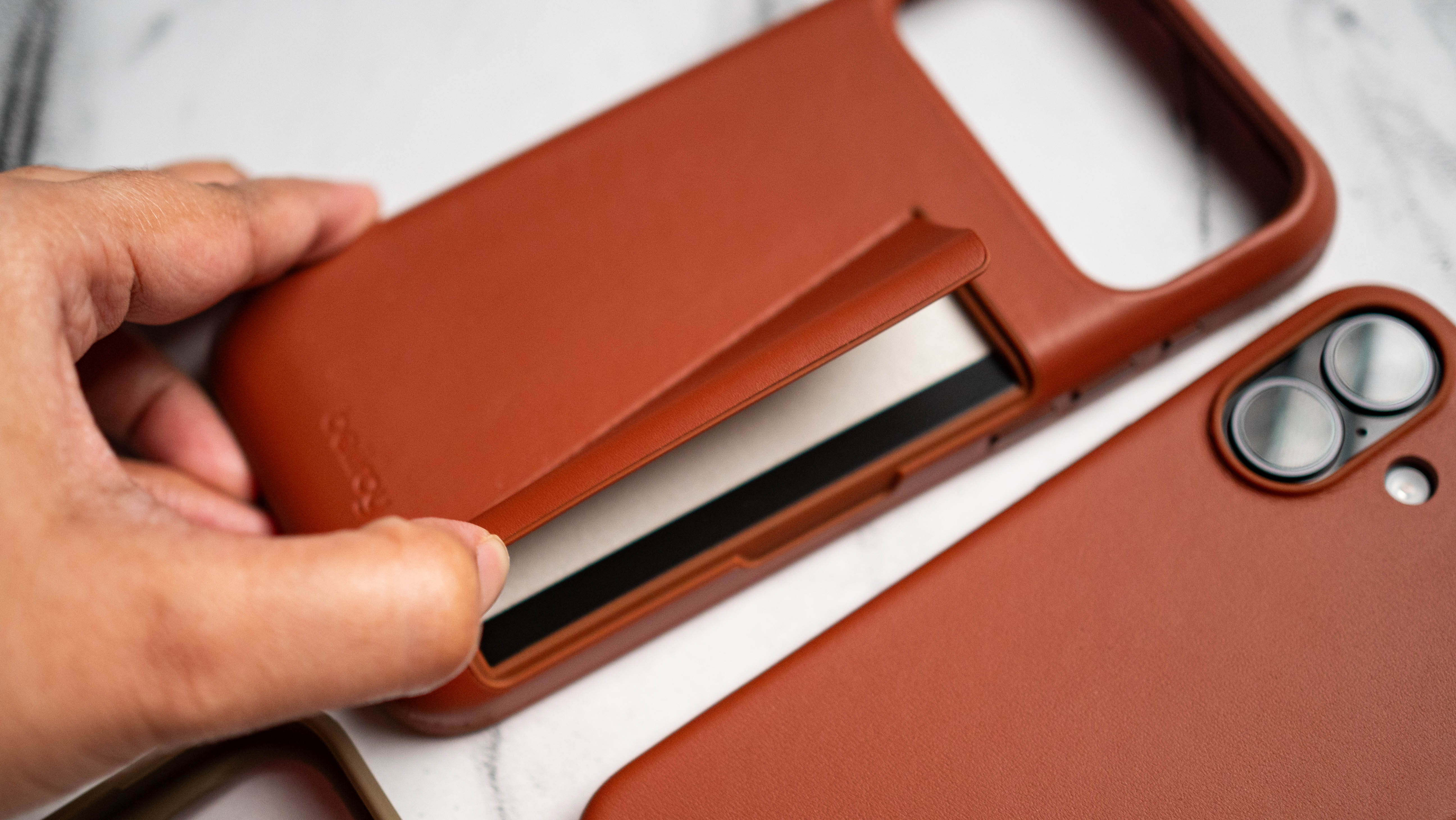 Bellroy iPhone 17 case