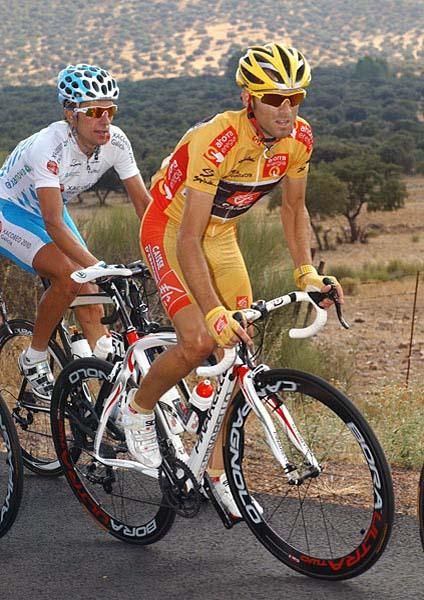 Alejandro Valverde (Caisse d'Epargne) leads the combination classification.