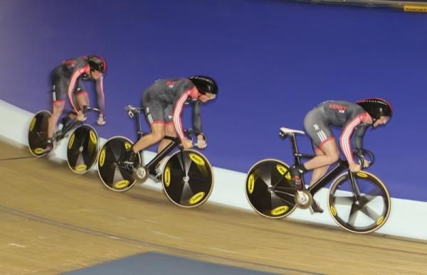 Jason Kenny leads off for the Great Britain team in qualfying for the men's team sprint