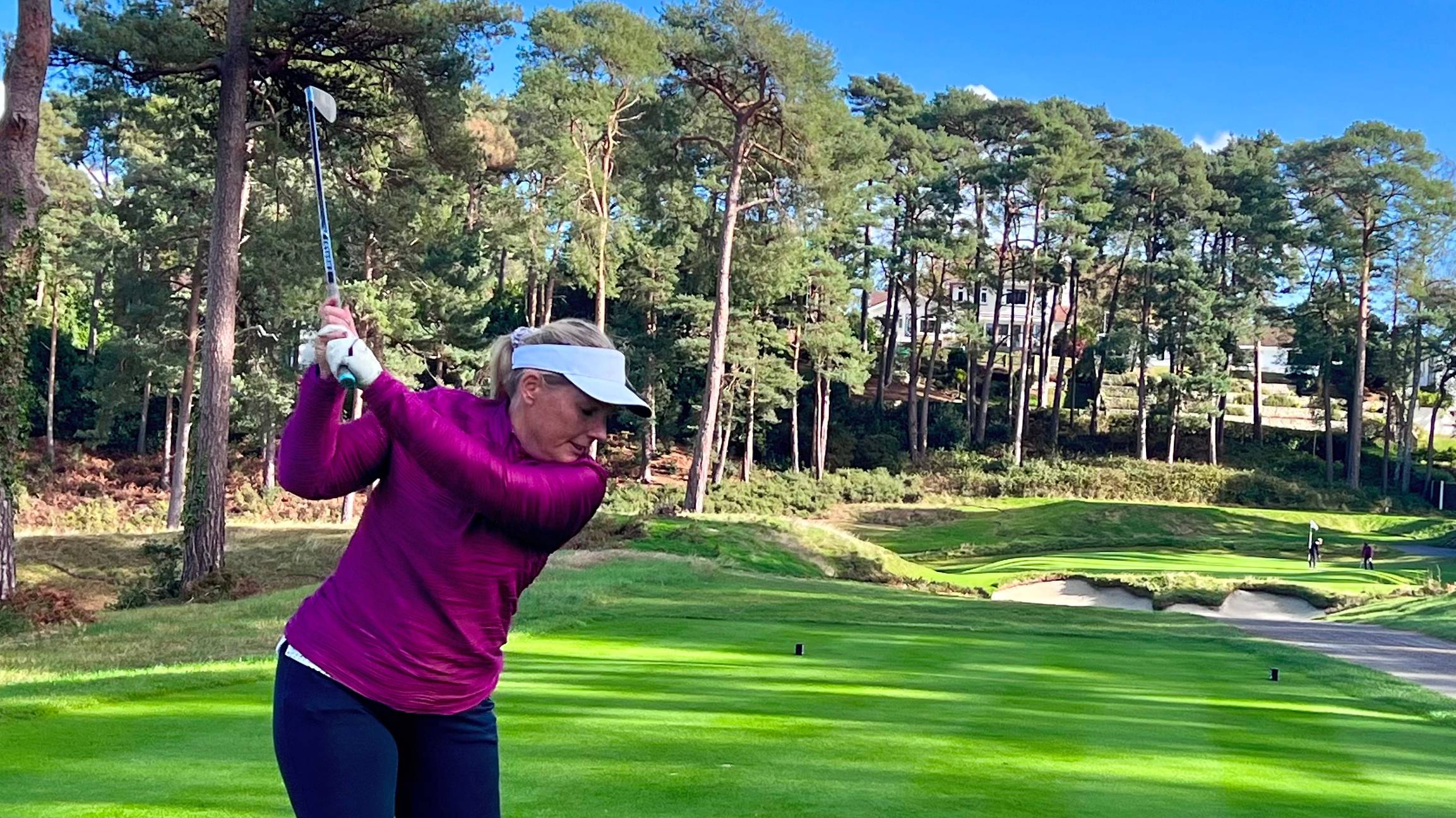 Carly Cummins hitting a 7-iron
