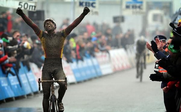 Nys celebrates his 10th GP Sven Nys victory
