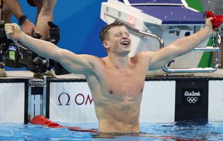 Adam Peaty smashes the world record and takes gold at the Rio Olympics