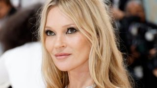 Kate Moss showing makeup tricks every woman over 40 should know