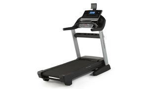 Best treadmill: Image of ProForm Pro 2000 treadmill