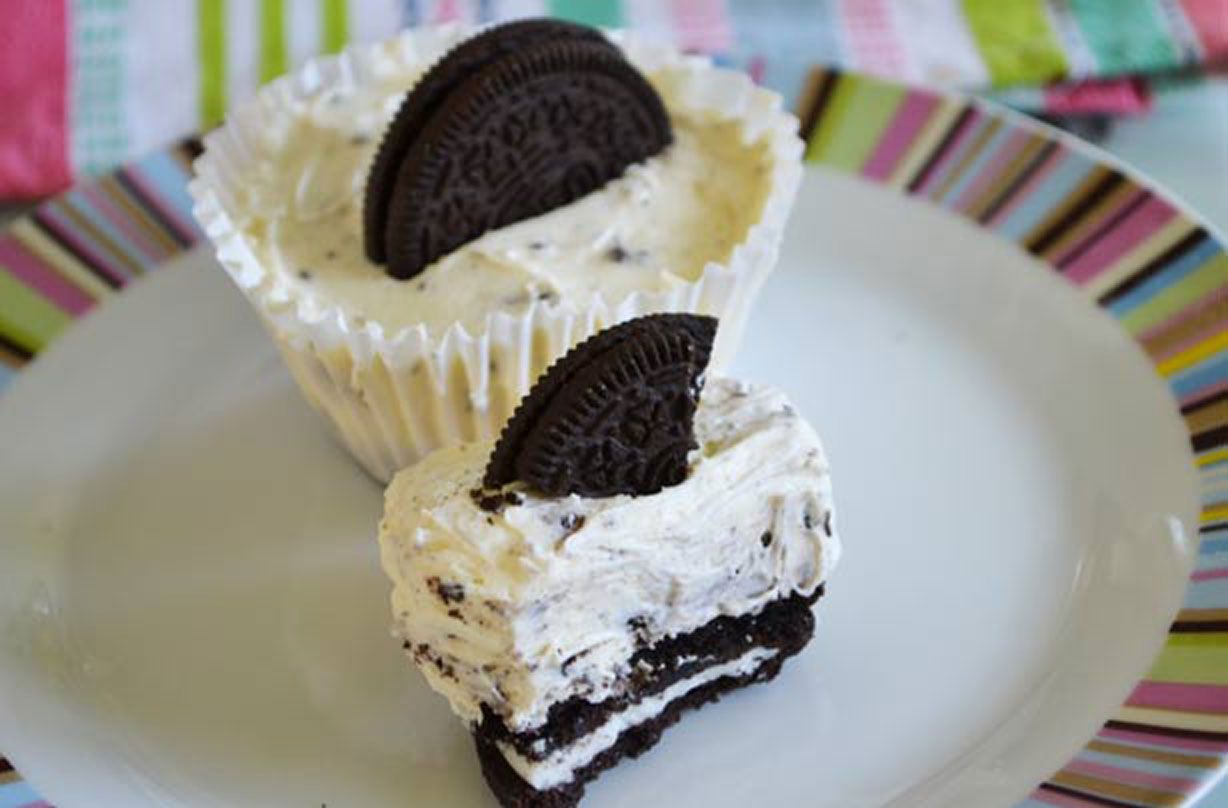 mini oreo cheesecakes