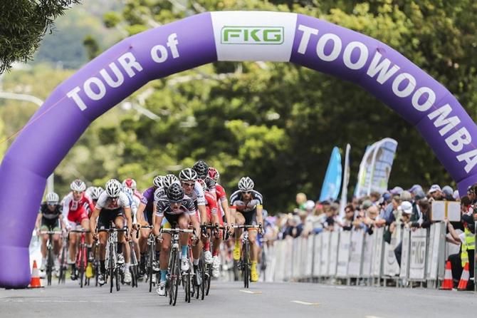 search2retain-health take a turn on the front of the bunch