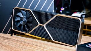 La NVIDIA RTX 3080 en una mesa