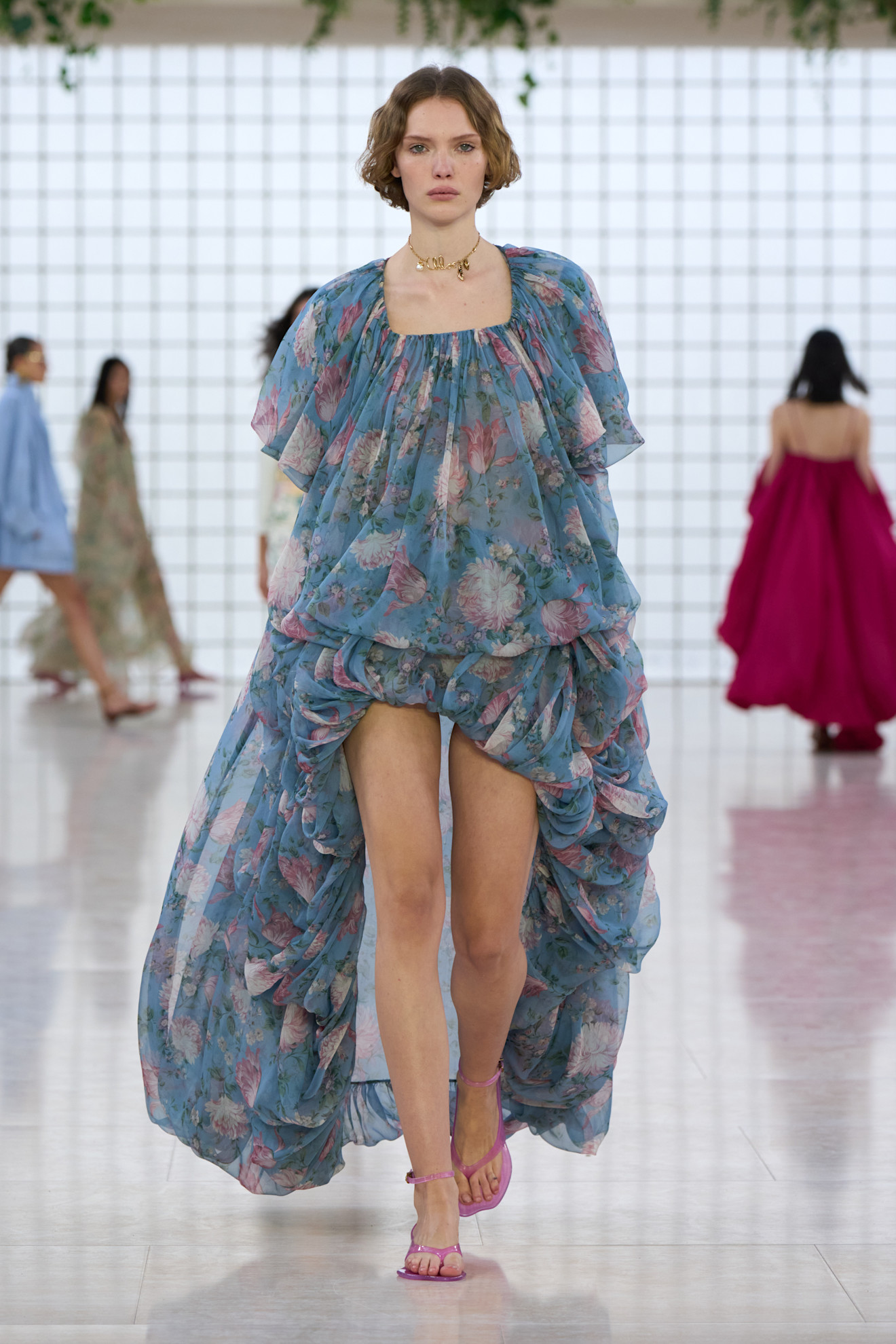 carolina herrera spring 2025 runways
