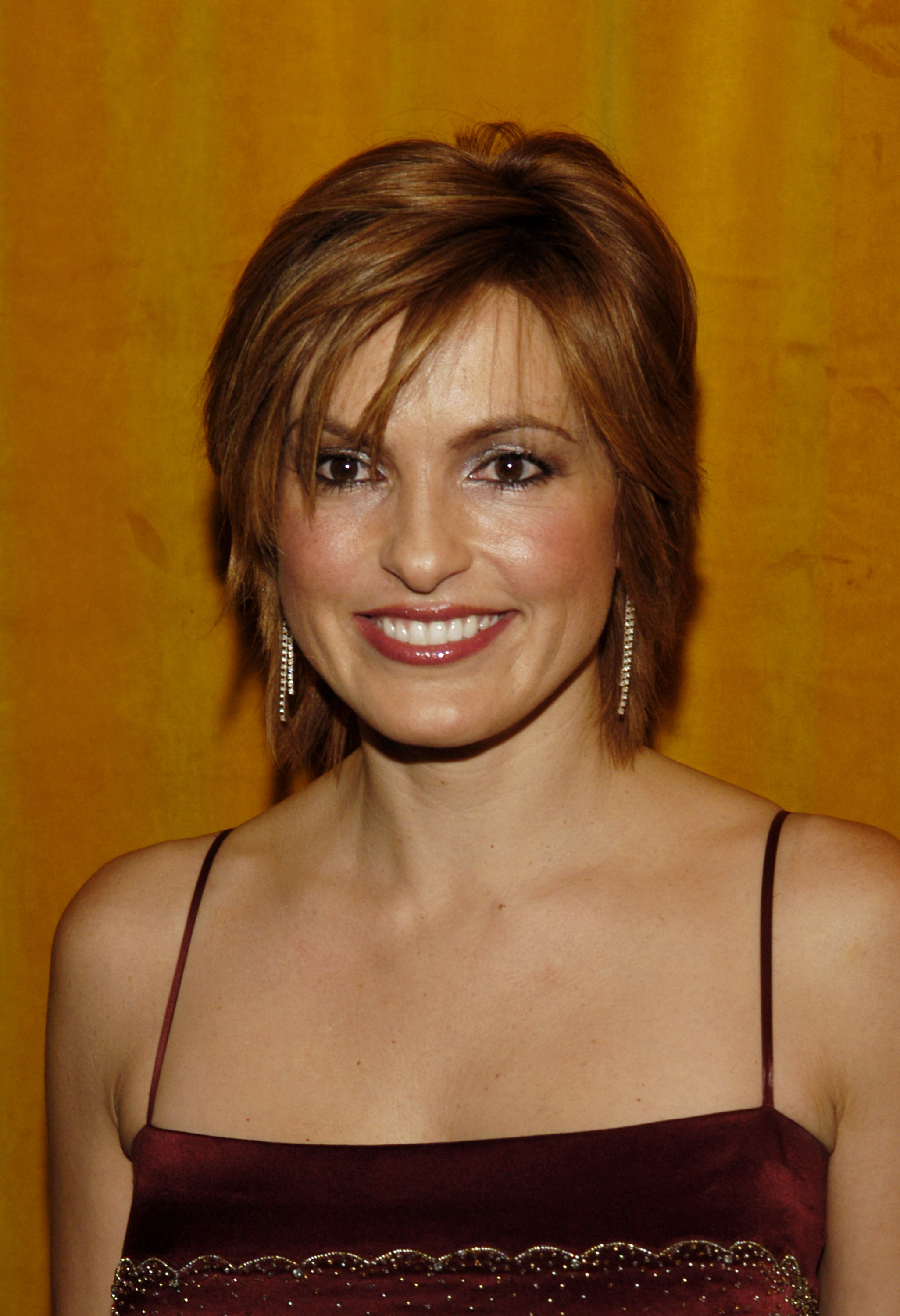 Mariska Hargitay Long Pixie Cut