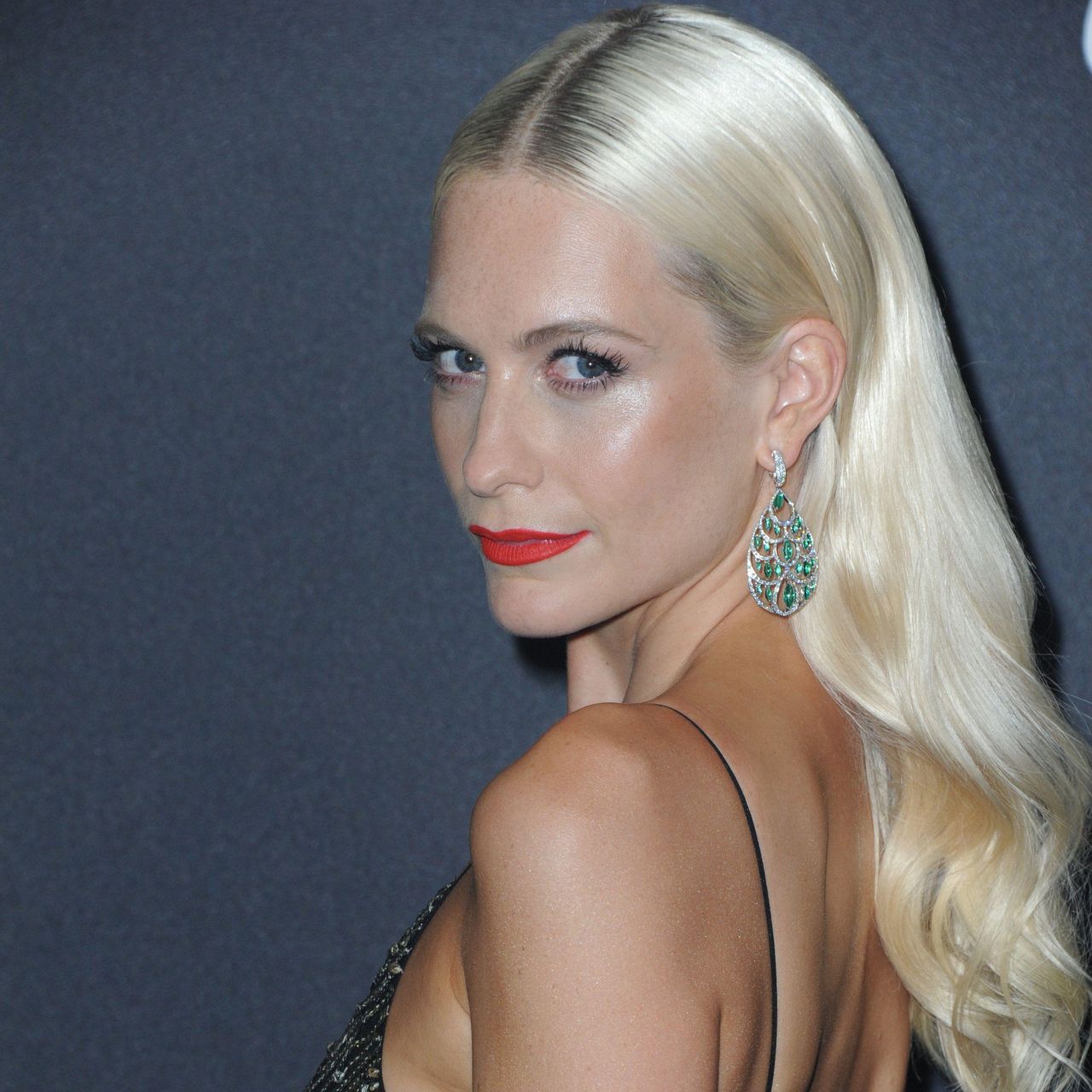 Best Beauty Cannes Film Festival 2016 Poppy Delevingne Thumb.jpg