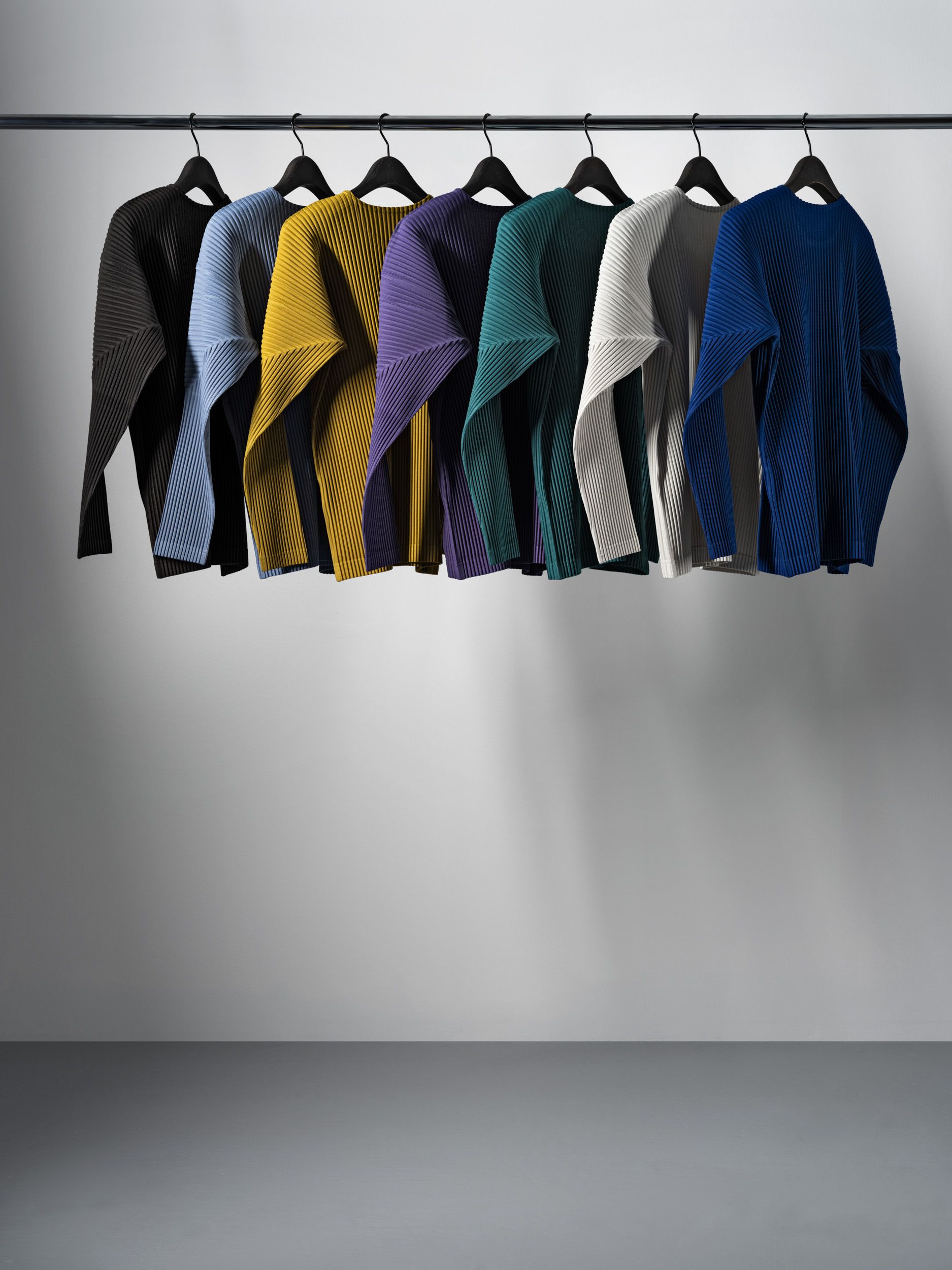 Homme Plisse Issey Miyake Men's Giacca Plissettata Doppiopetto Blue main image 1