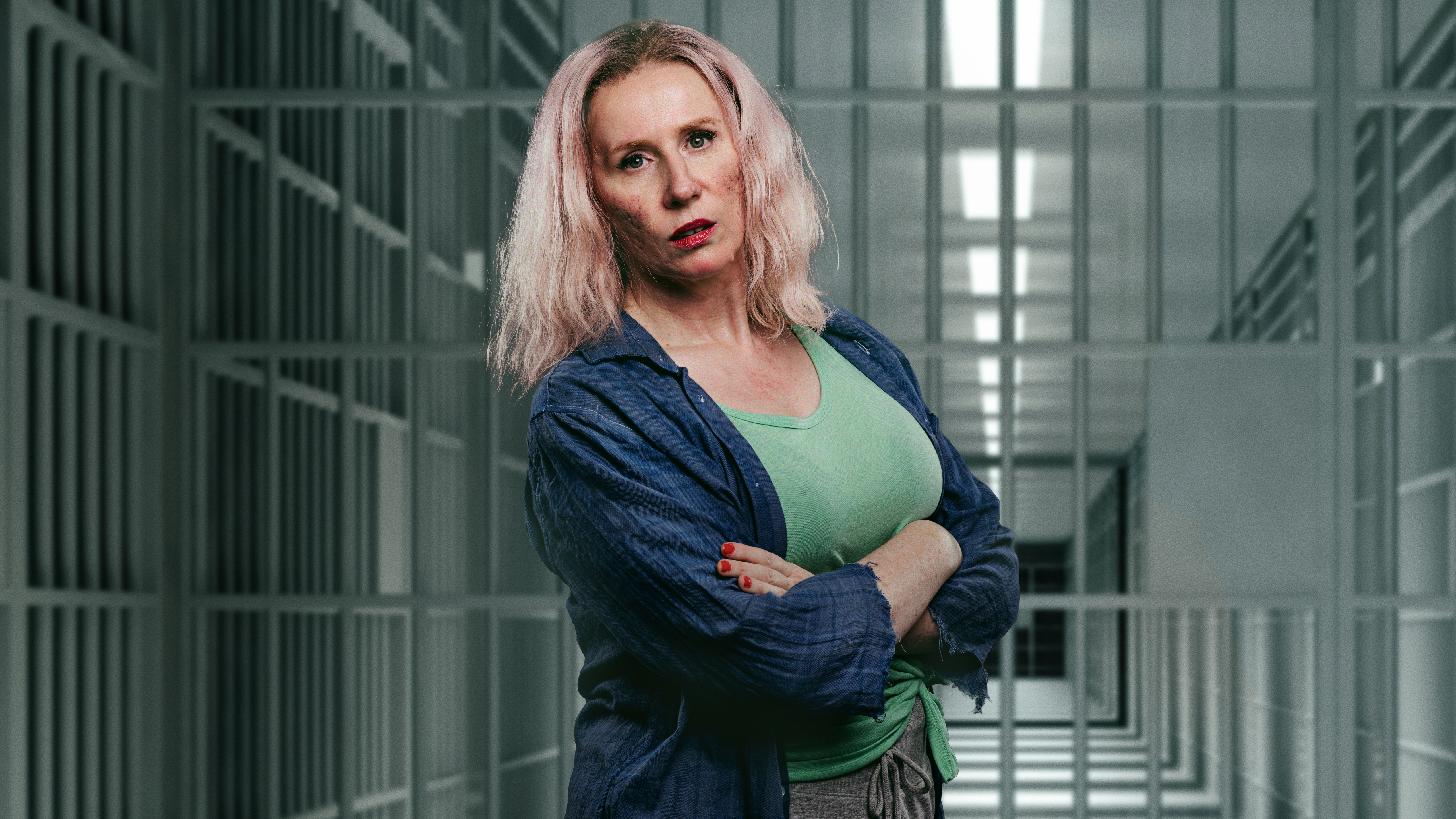 TV tonight Catherine Tate stars.