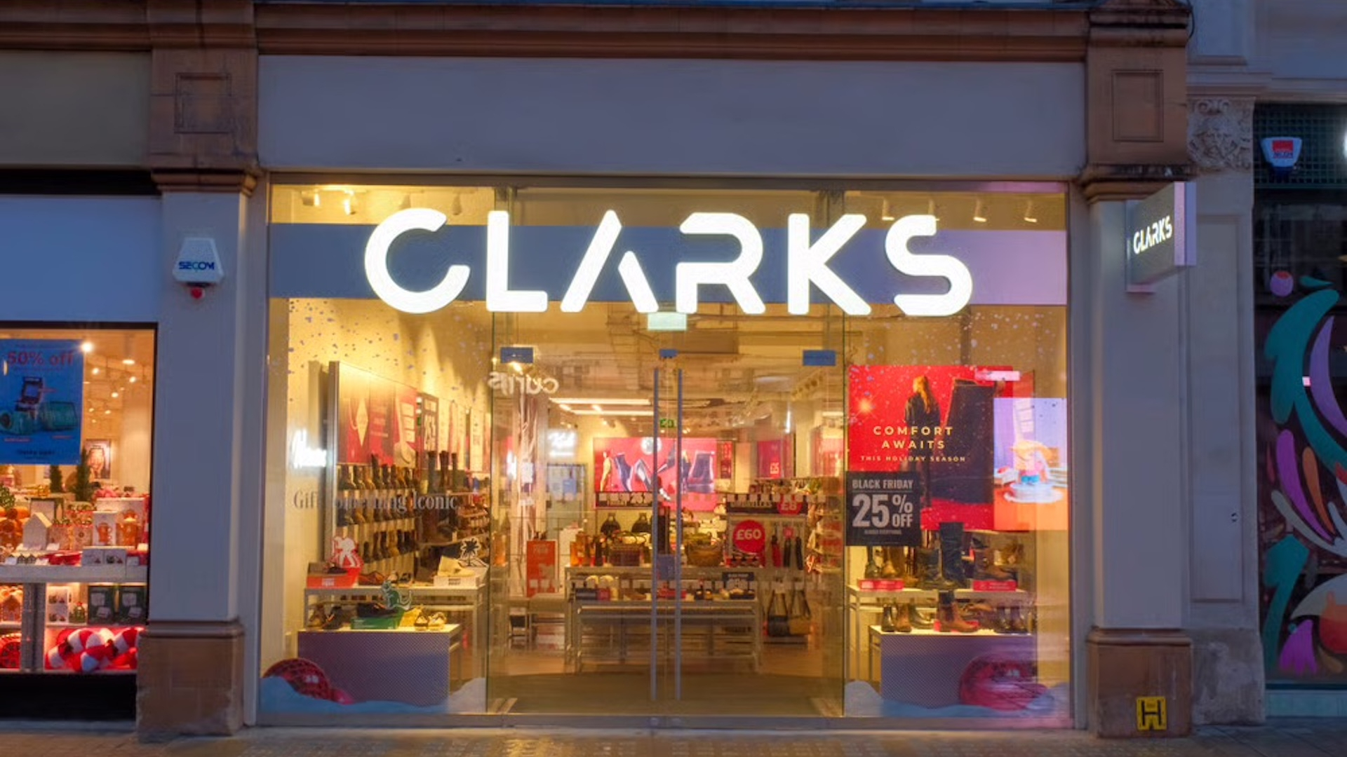 New Clarks store on Tottenham Court Road 