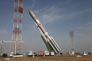 Proton Rocket Prepared to Launch Intelsat 22 Satellite