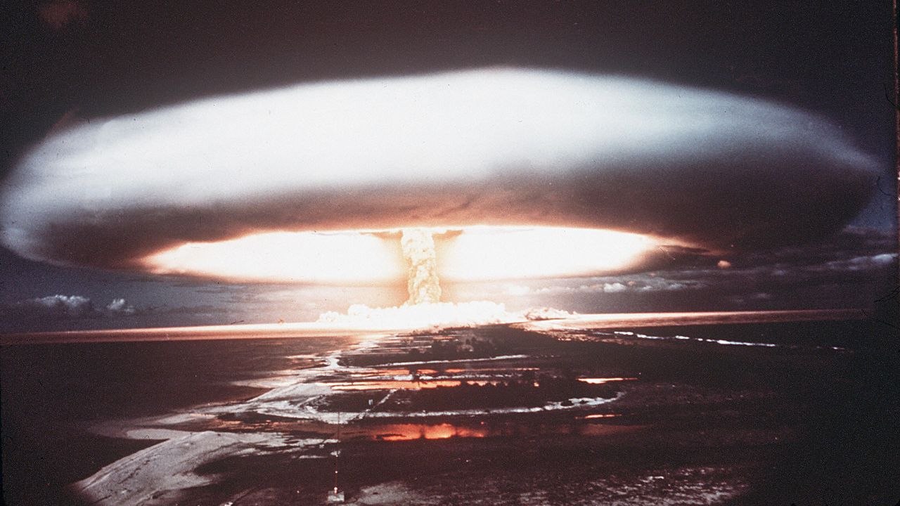 (FILES) A picture taken in 1971 shows a nuclear explosion in Mururoa atoll. France said on March 24, 2009 it will compensate 150,000 victims of nuclear testing carried out in the 1960s in Fre