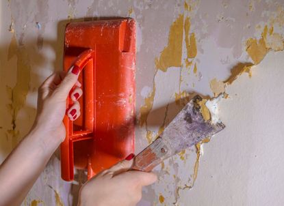 How to Paint Over Wallpaper With Great Results