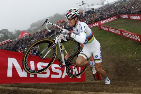 Zdenek Stybar (Quickstep) put in a huge attack midway through the race.