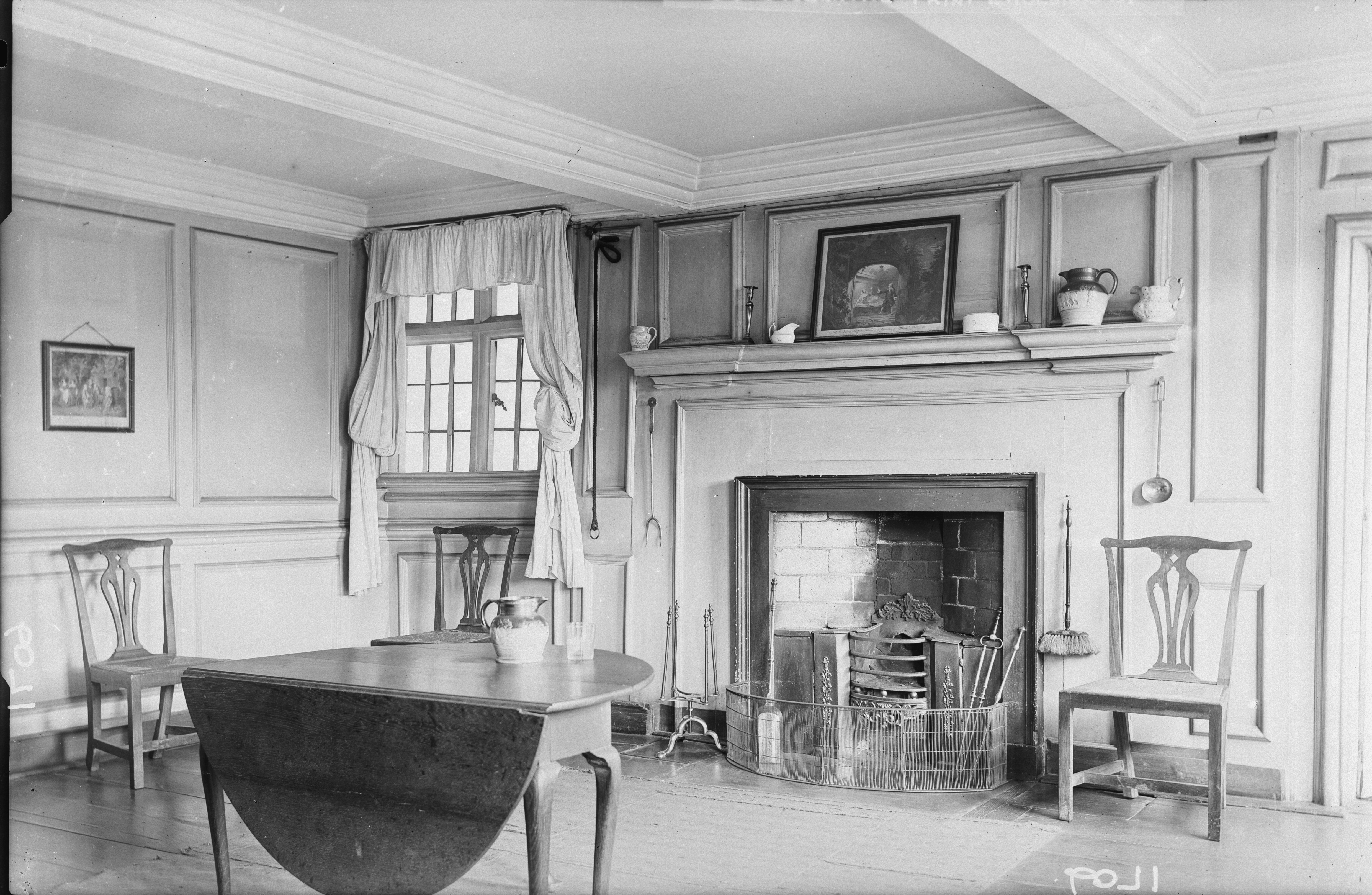Lynmore Hall