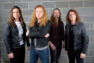 ￼Megadeth 2016 (left to right): Kiko Loureiro, Dave Mustaine, Chris Adler, Dave Ellefson