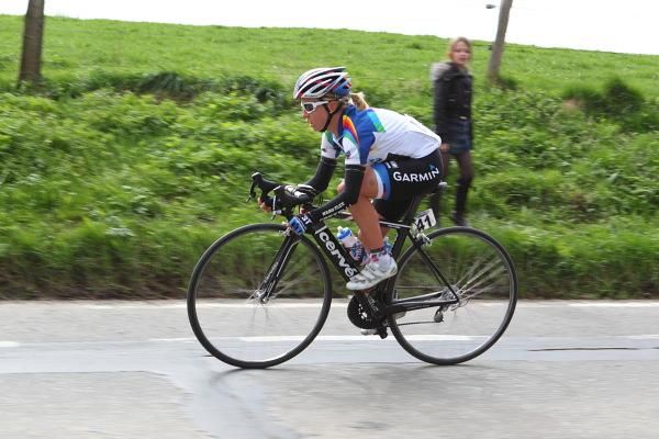Emma Pooley (Garmin-Cervelo) in the World Cup leader jersey