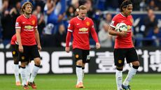 Dejected Manchester United players during the Premier League match between Leicester City and Manchester United