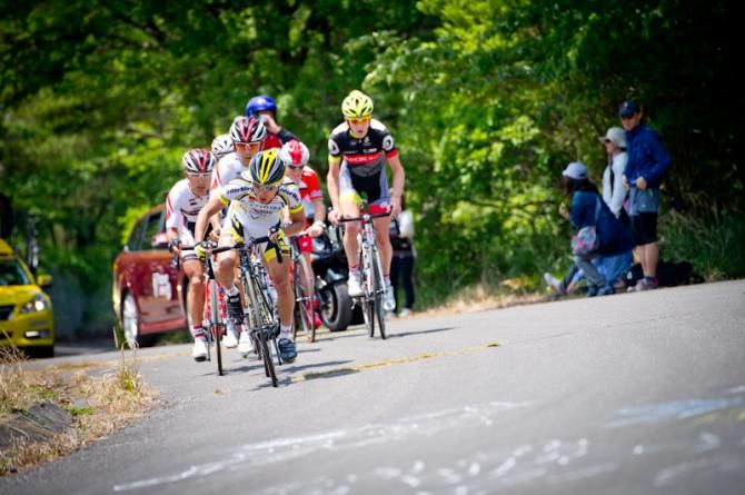 The six rider break in action