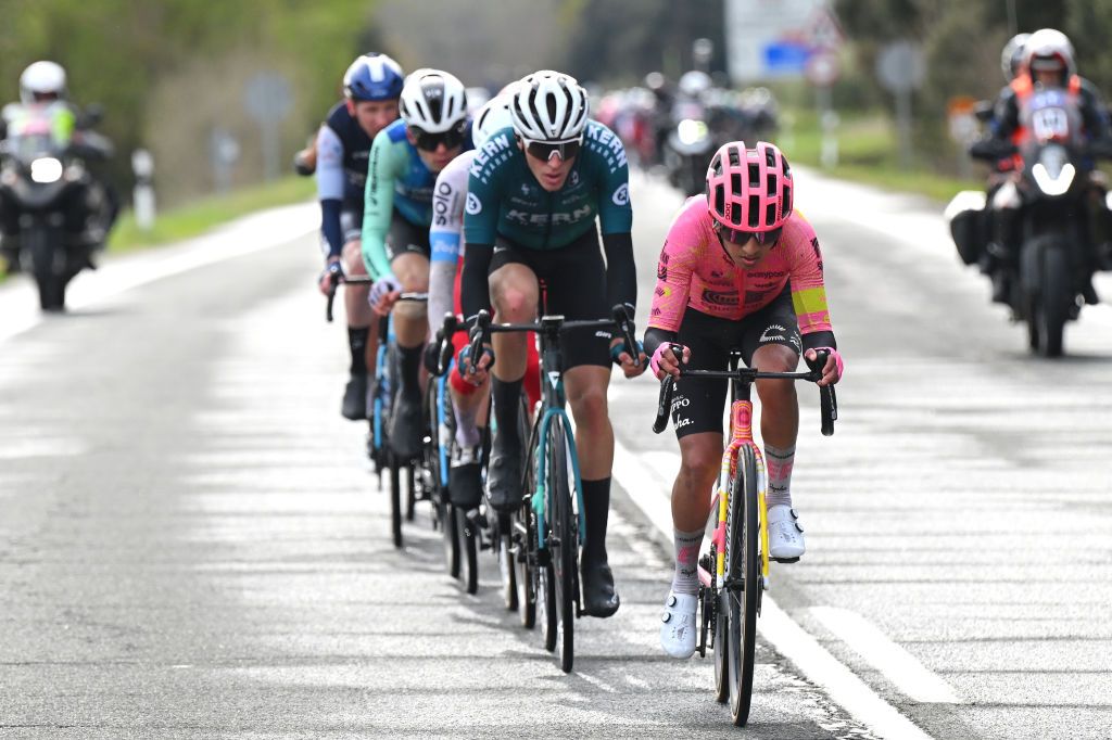 ESTELLALIZARRA SPAIN MARCH 30 LR Pablo Castrillo of Spain and Team Equipo Kern Pharma and Jefferson Alexander Cepeda of Ecuador and Team EF Education EasyPost compete in the breakaway during the 33rd Gran Premio Miguel Indurain 2024 a 1981km one day race from EstellaLizarra to EstellaLizarra on March 30 2024 in EstellaLizarra Spain Photo by Tim de WaeleGetty Images
