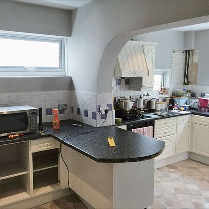 kitchen with oven and cabinet