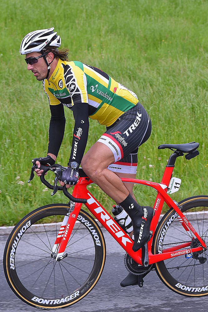 Fabian Cancellara (Trek-Segafredo) lost the leader's jersey in stage 2