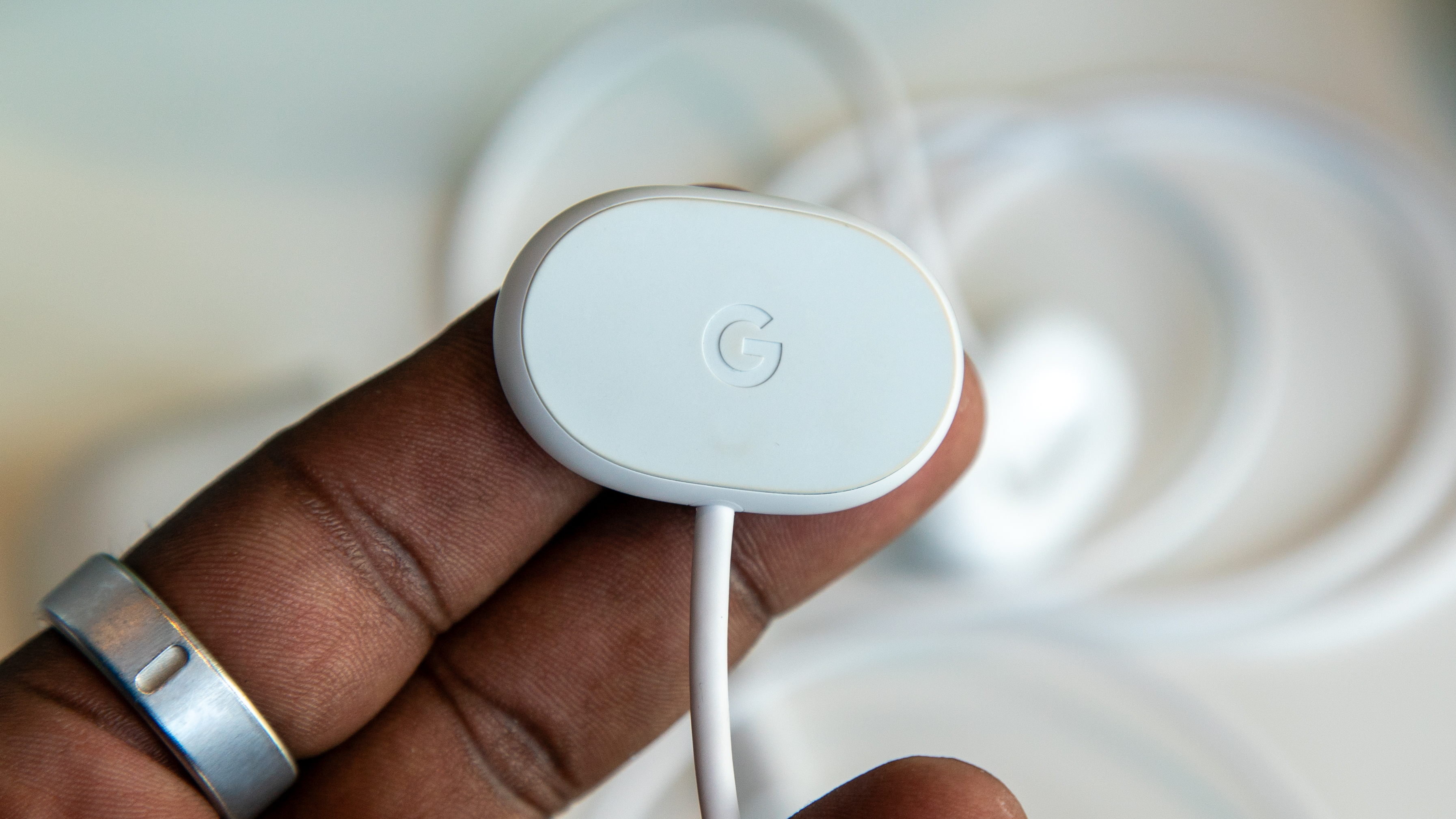 Pixel Watch 4 charger