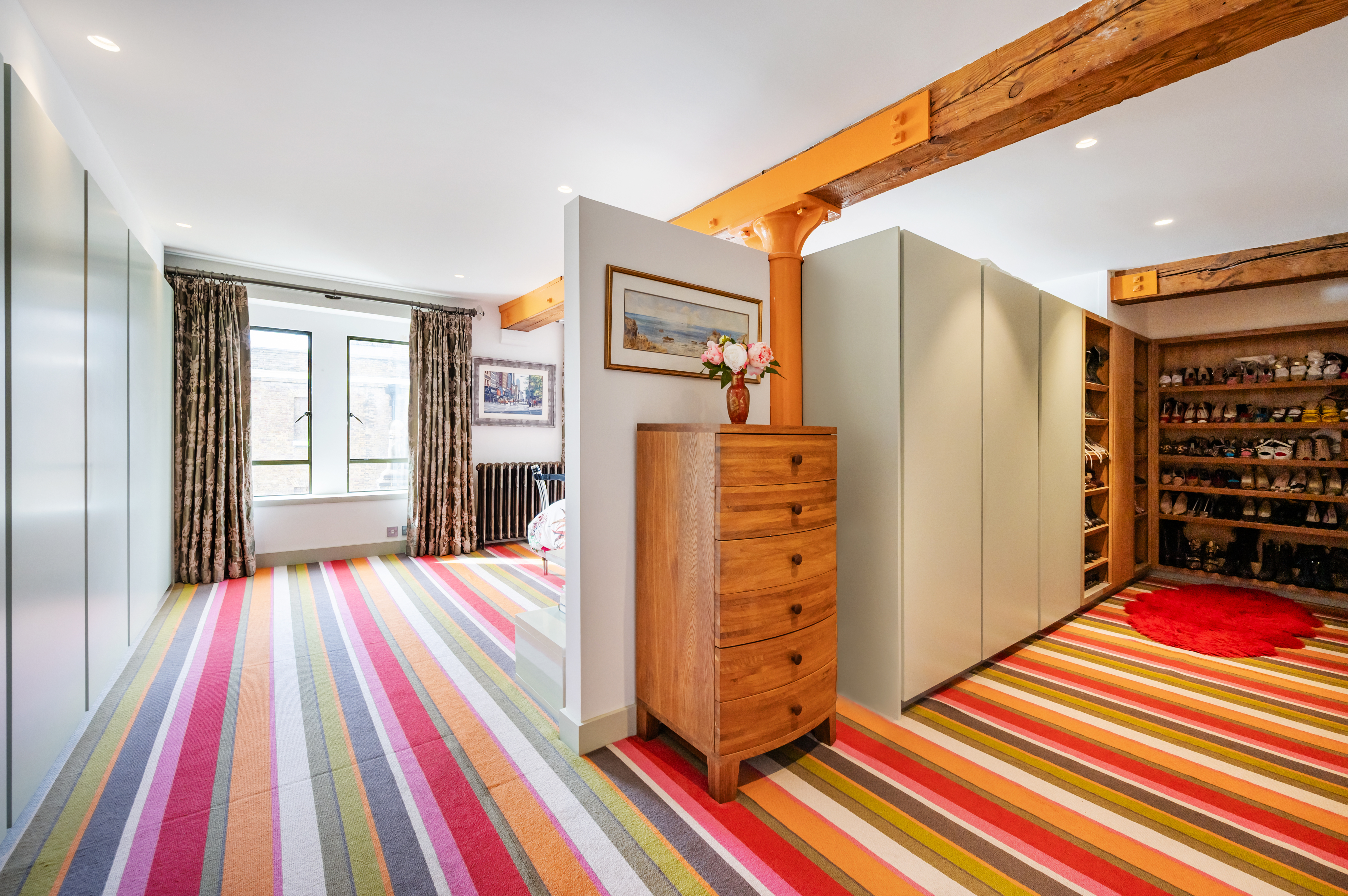 Oliver's Wharf apartment