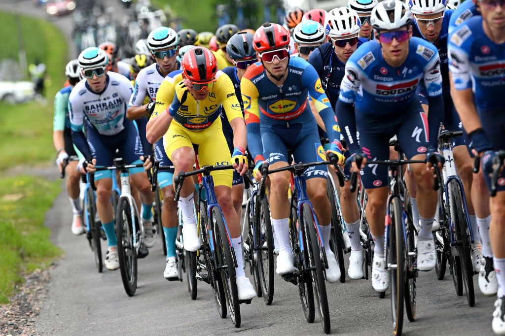 Lidl-Trek rode to protect Mads Pedersen at the Crit&eacute;rium du Dauphin&eacute;