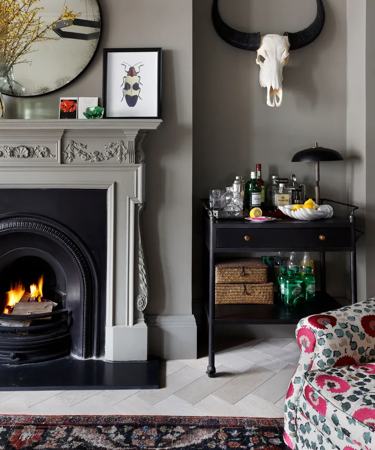 Bohemian living room ideas with grey walls and pattern