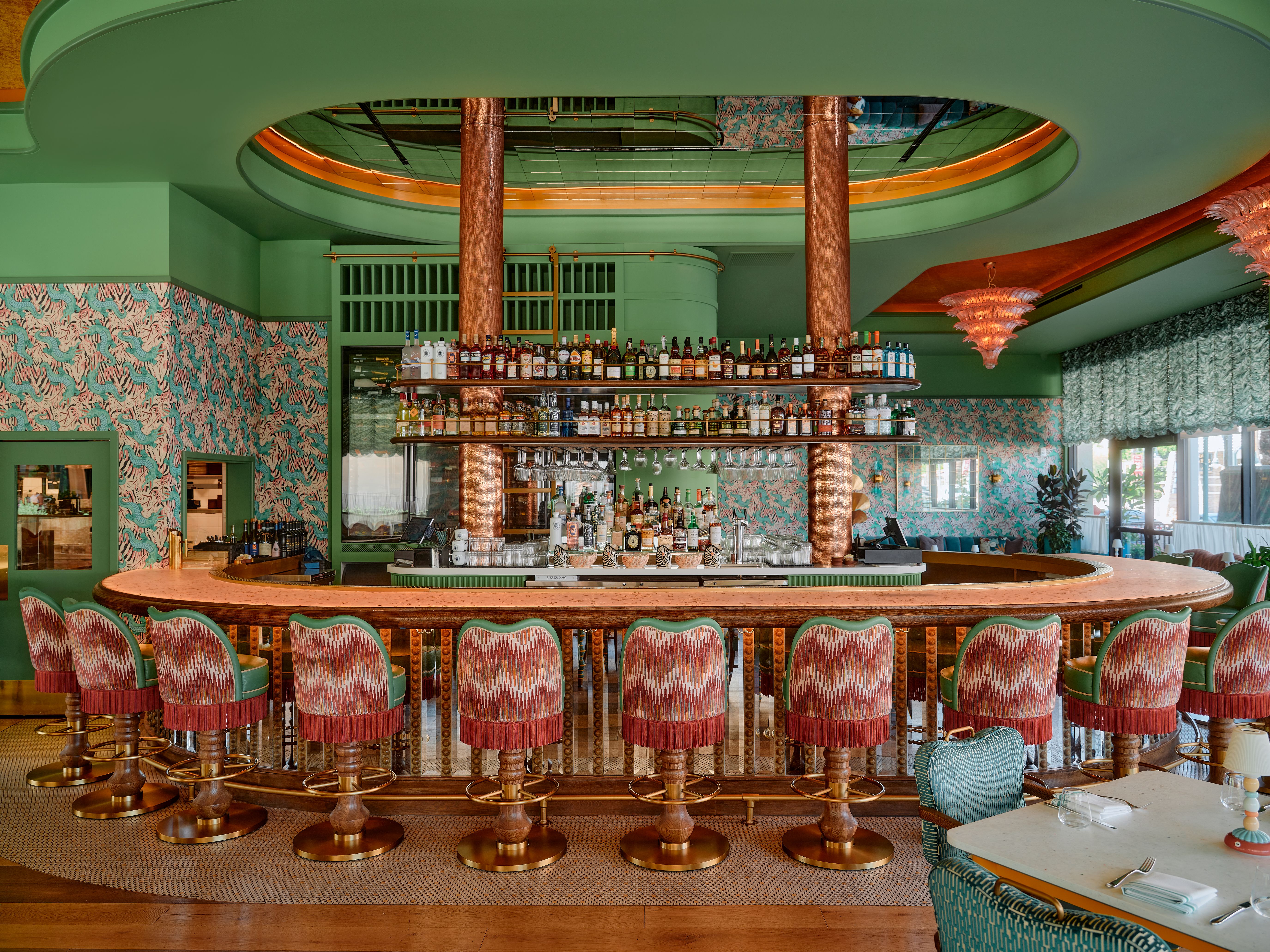 bar issi palm springs