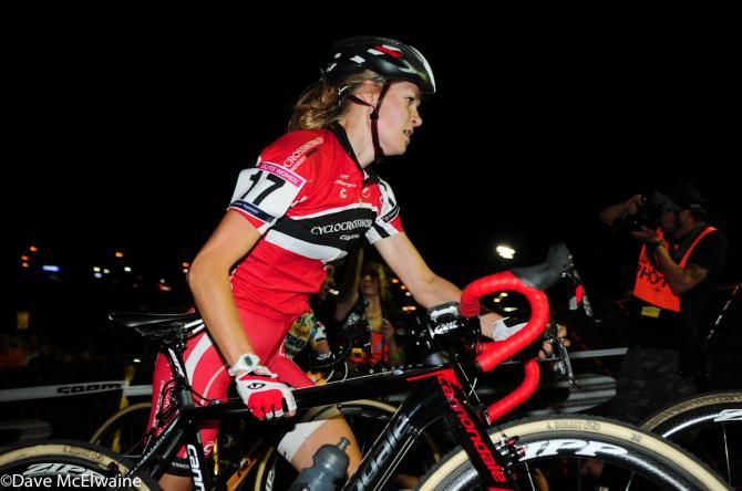 Young rising star Mag Rochette (Cyclocrossworld.com) running herself into the top ten