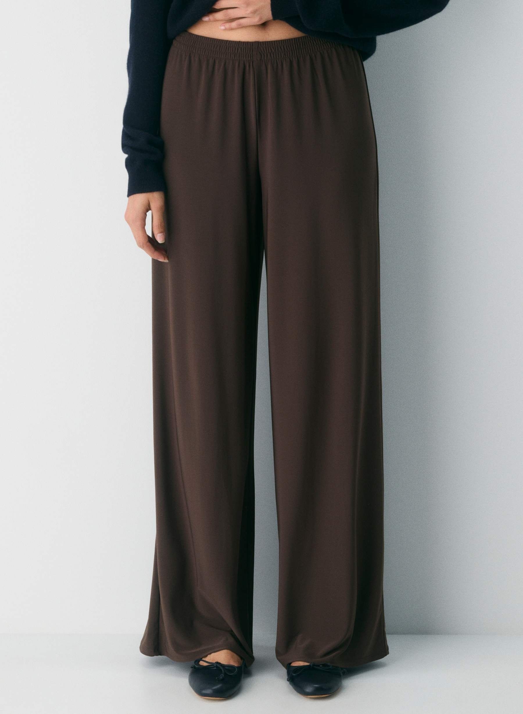 Aritzia, Babaton Linear Pants