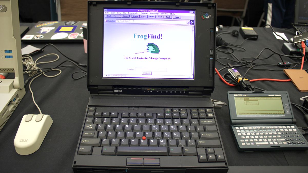 A ThinkPad 700C photographed at the Vintage Computer Festival, held in February 2025 in Orange, California.