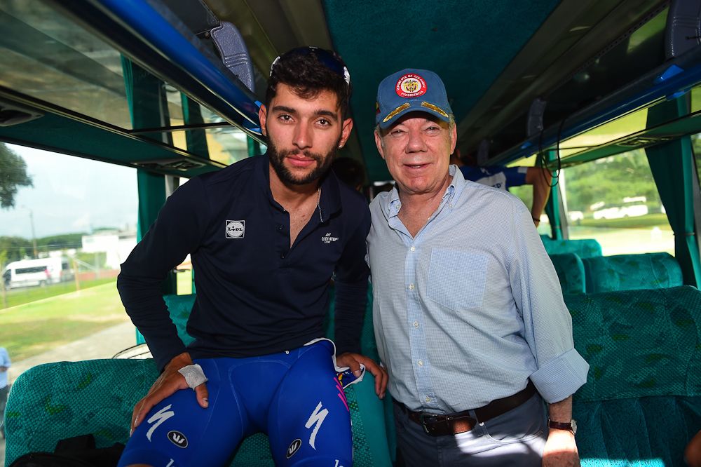 Fernando Gaviria (QuickStep - Floors) with President of Republic of Colombia Juan Manuel Santos