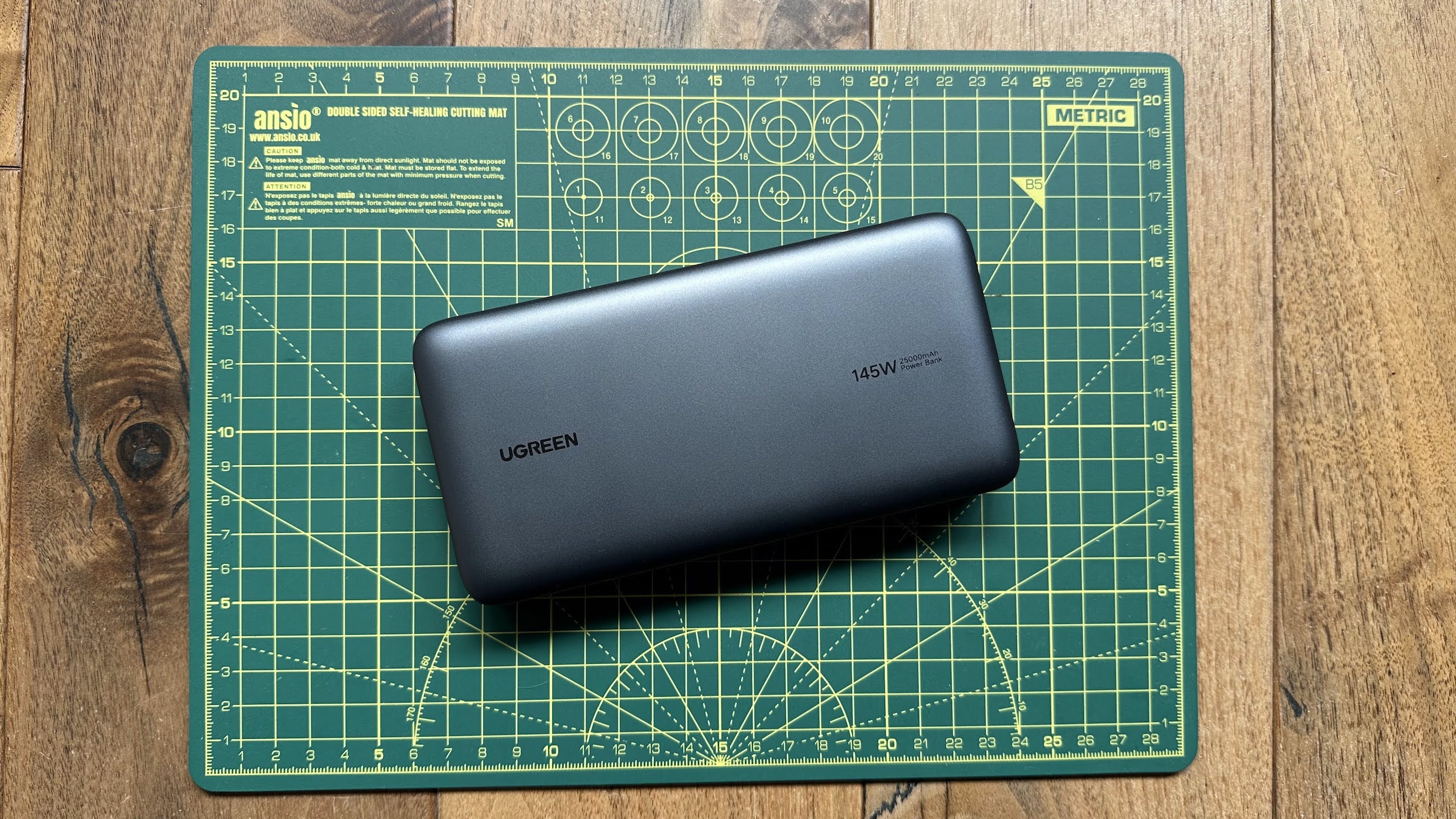 RAVPOWER 5,000mAh Magnetic Wireless Power Bank hands-on and review -   News
