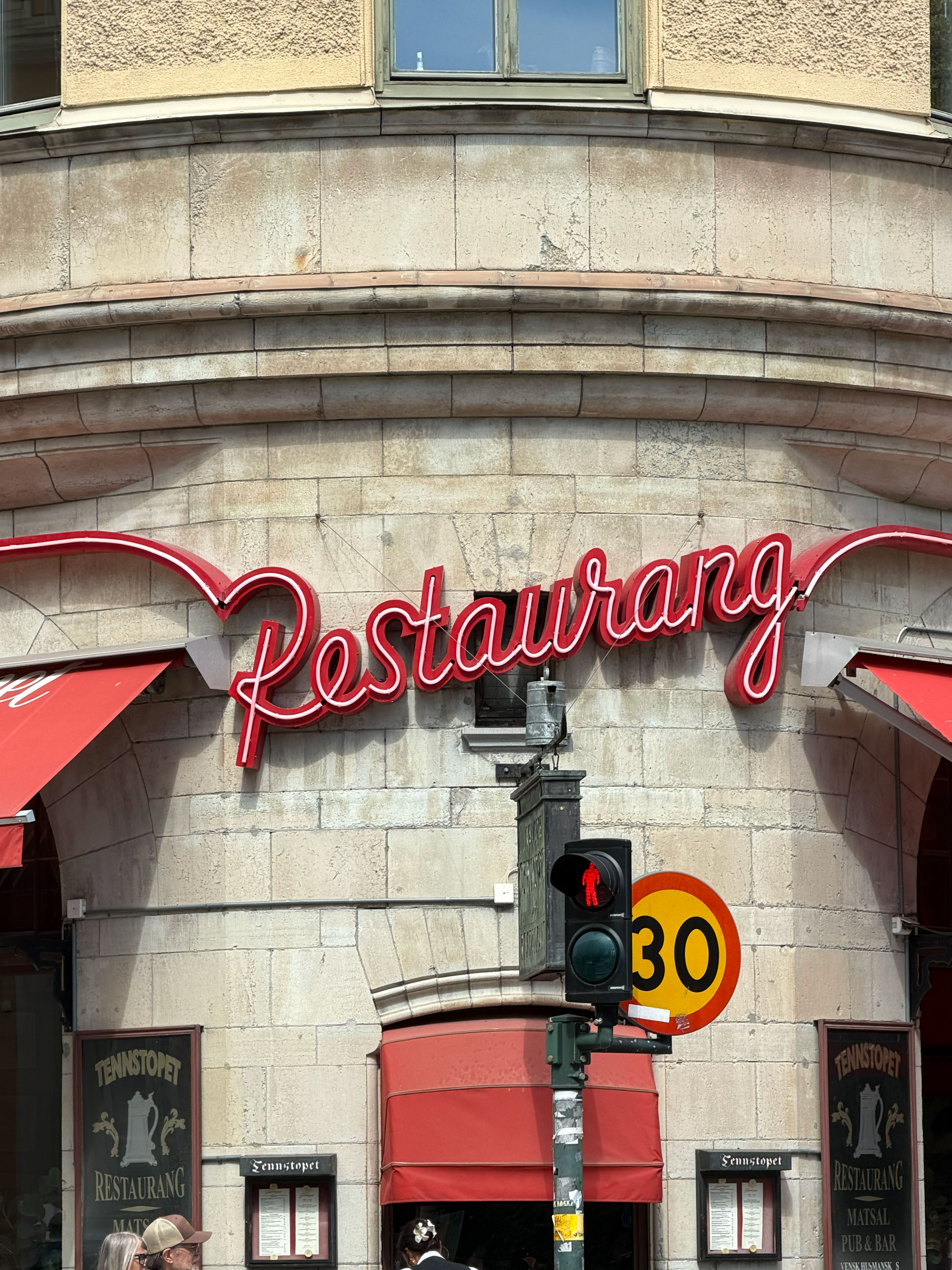 Typographic tourism pictures by Yorgo Tloupas