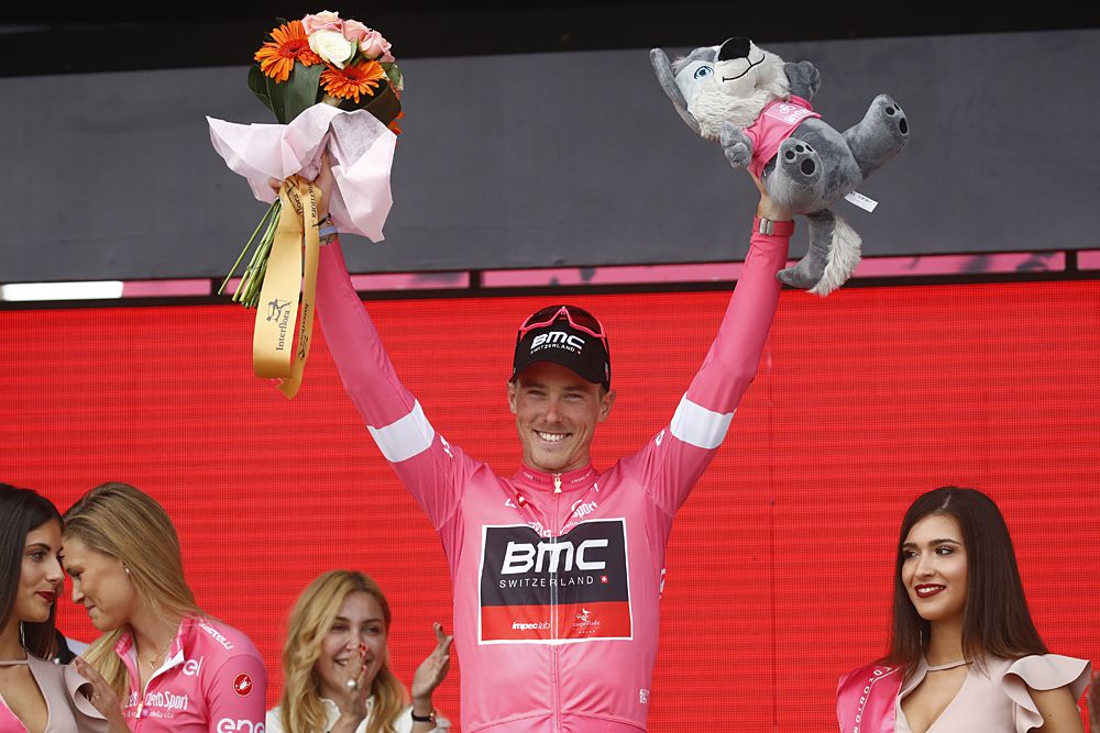 Rohan Dennis (BMC) takes the lead at the Giro d'Italia after stage 2