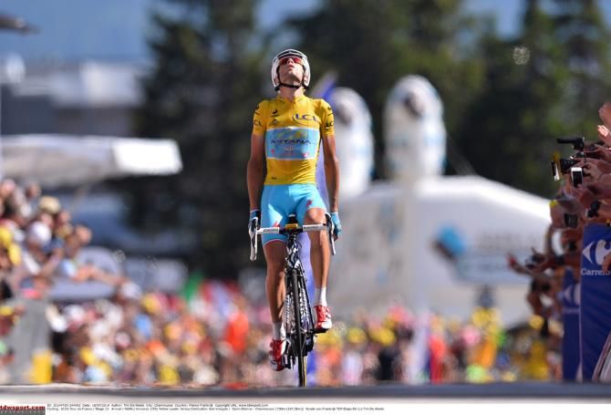 Vincenzo Nibali wins at Chamrousse during the Tour de France
