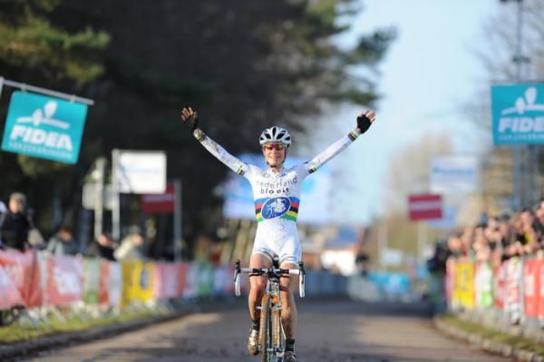 Another race, another dominating performance from world champion Marianne Vos.