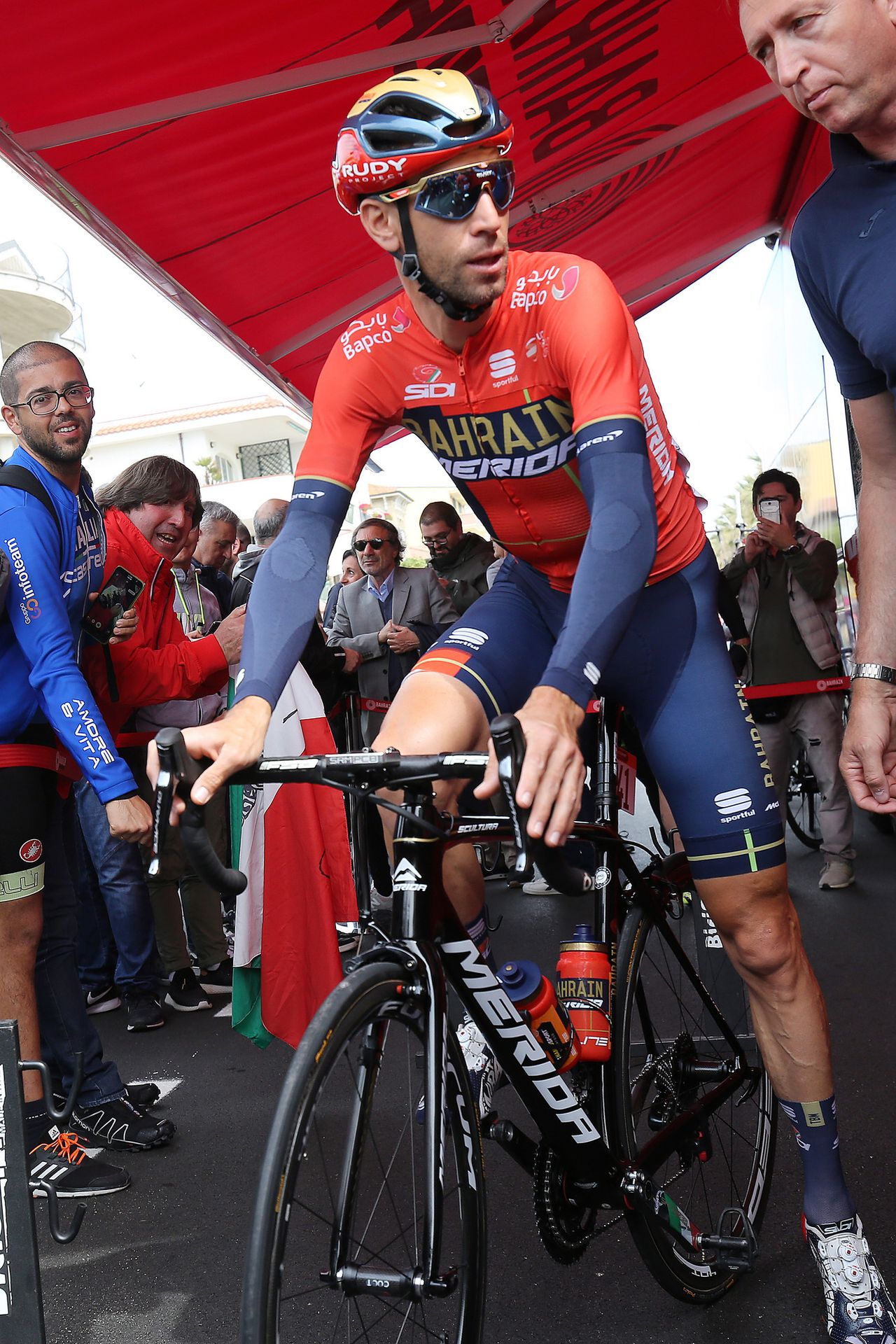 Vincenzo Nibali (Bahrain-Merida) heads to the stage start