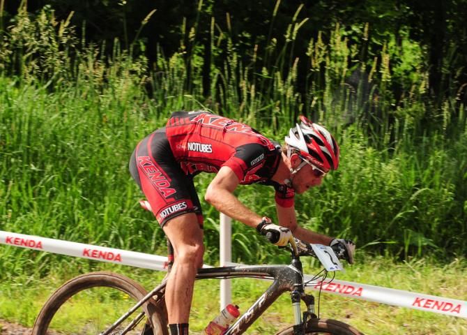 Colin Cares (Kenda Felt) riding to a 23rd place finish