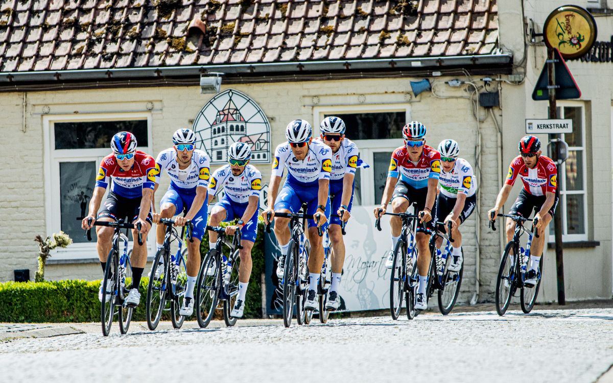Alaphilippe and Evenepoel lead DeceuninckQuickStep recon of Gent