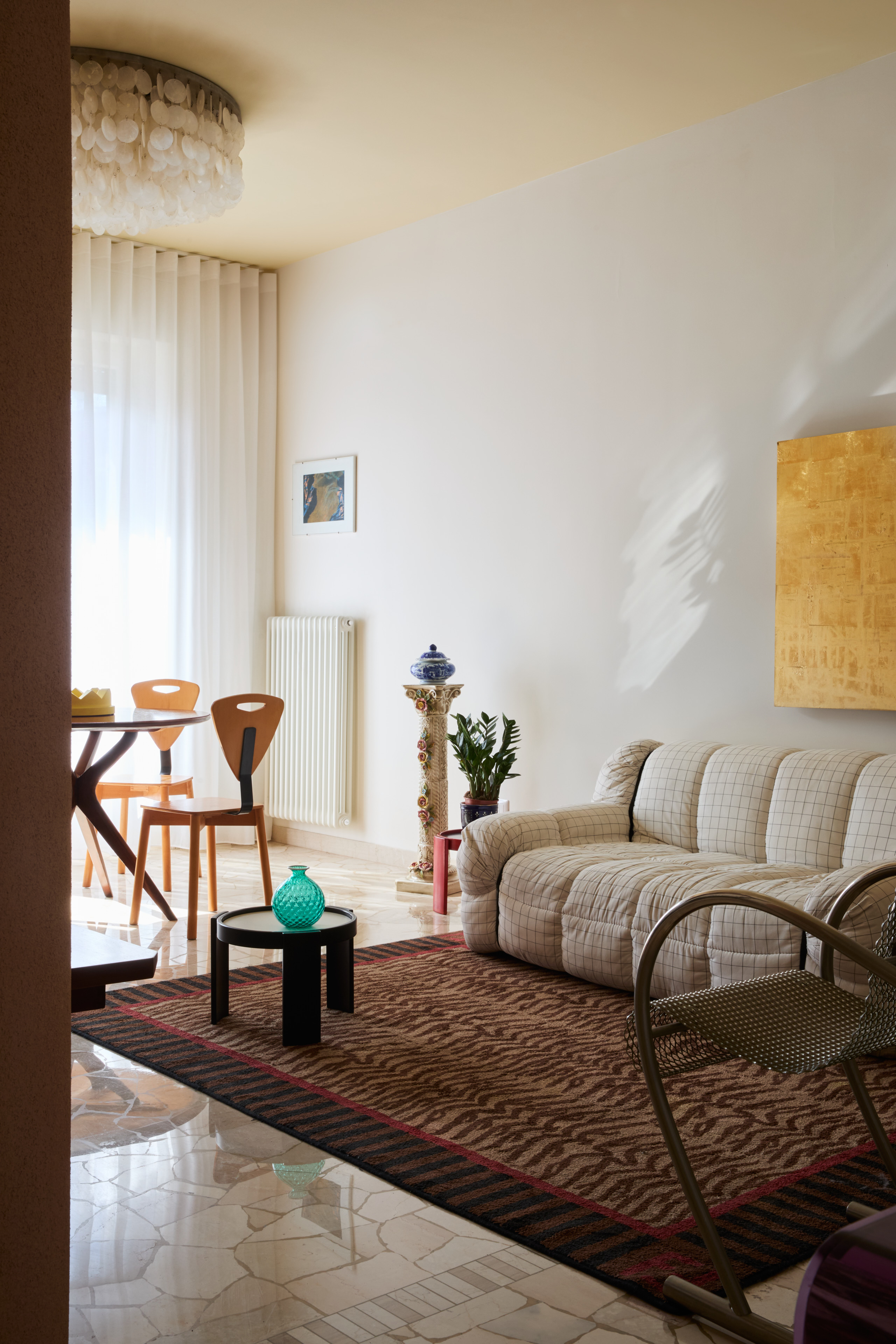 apartment interior by Chiara Lionello