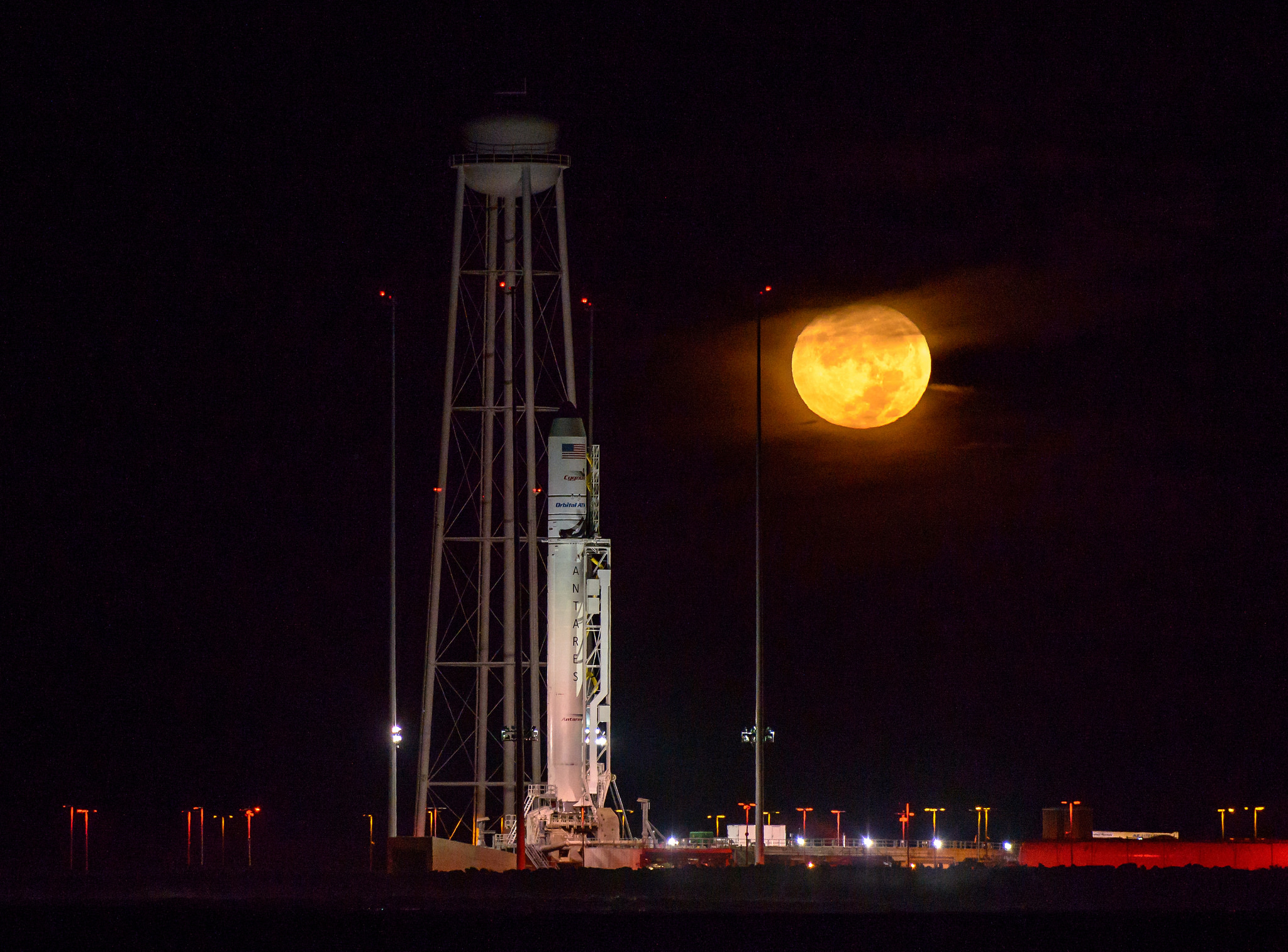 Antares supermoon