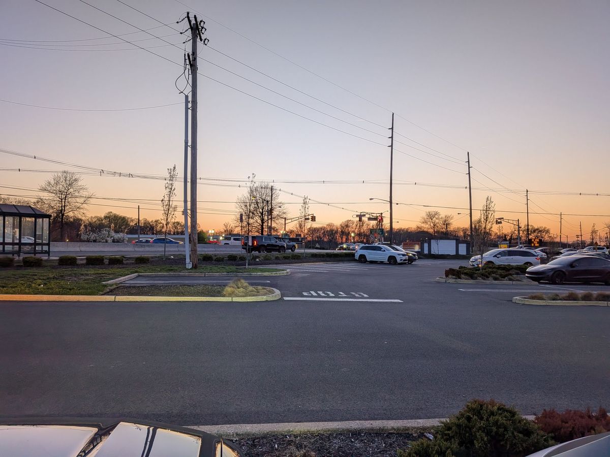 Google Pixel 9a dynamic range sample.